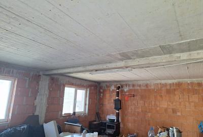 Urgent!Oferta de vanzare casa finisata in exterior, Dezmir, 171900 Eur - 9