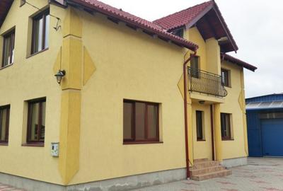 Inchiriez casa si hala in cart Marasti strada Campul Painii nr 30 - 2