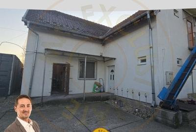 Casă individuală cu 3 camere cu Canalizare în Botiz - 1
