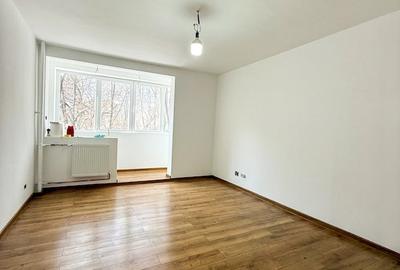 Apartament cu 2 camere decomandat în Drumul Taberei