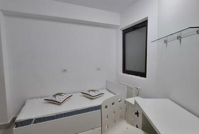 Apartament cu 3 camere decomandat în Drumul Taberei - 4
