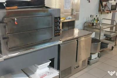 Spațiu comercial, de 210 mp, în Central - 2