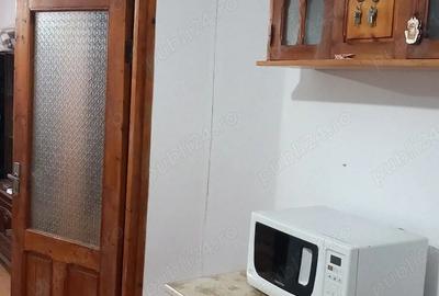 Garsonieră nedecomandată în Central - 4