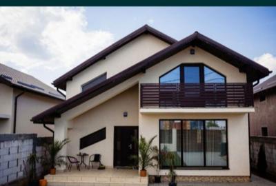 Casa P+M zona Simnicul de jos suprafa?a utila 160 mp, tere