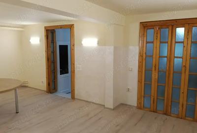 Casa central Constan?a 6 camere, 3 bai, 2 cur?i - 3