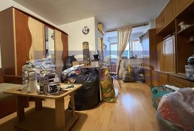 VANZARE GARSONIERA | SEMIDECOMANDATA | ZONA BASARABIA - 1