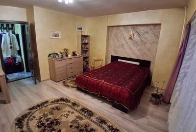 PACURARI MOARA DE FOC ( LUKOIL) 1 CAMERA DECOMANDAT 40 MP MOBILAT  COD 160552 - 2