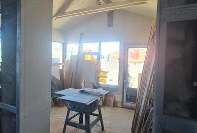 Casă cu 3 camere în Cazasu - 2