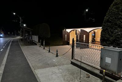 Spațiu comercial, de 60 mp, în Moieciu de Jos - 1