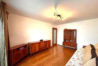 Langa Bazinul de Inot, 2 Decomandate - 2