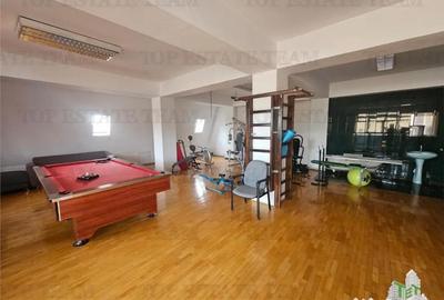 Casă cu 8 camere cu Canalizare în Uverturii