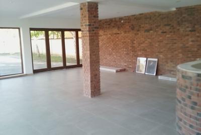 Spațiu comercial, de 596 mp, în Gherla - 11