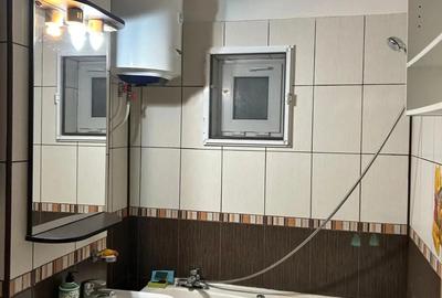 Apartament cu 2 camere semidecomandat în Rovine - 3