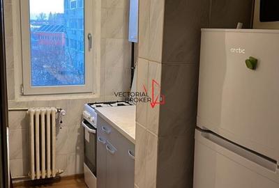 Apartament cu 2 camere semidecomandat în Vitan