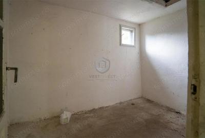 Casa singur in curte, cu dublu front stradal, cu garaj in Iosia - 13