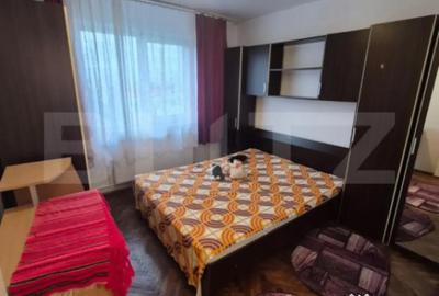 Apartament cu 2 camere semidecomandat, mobilat în Trident - 1