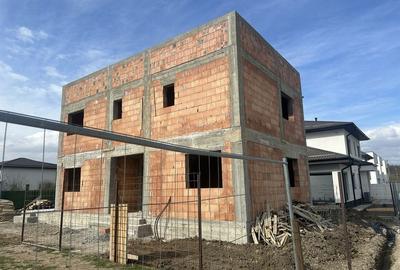 Casă cu 4 camere în Central - 5