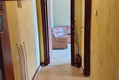 Apartament cu 2 camere decomandat în Central - 2