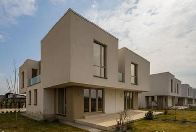 Casă cu 4 camere cu Teren 324 Mp în Corbeanca