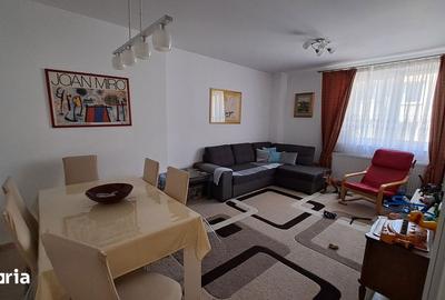Apartament cu 4 camere decomandat în Gării - 9