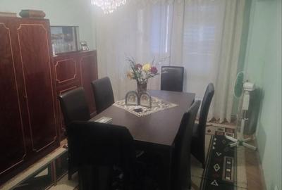 Apartament cu 3 camere decomandat în Central - 3