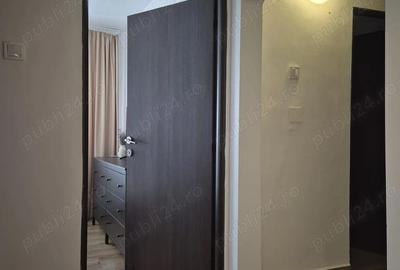 Apartament cu 3 camere decomandat în Complex Studențesc - 1