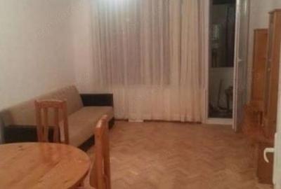 Apartament cu 3 camere semidecomandat în Șagului