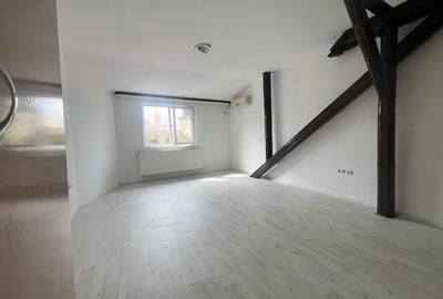 Spațiu comercial, de 10 mp, în Horea - 3