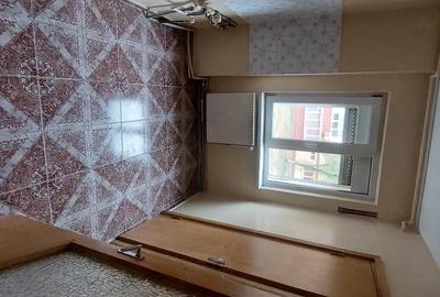Apartament cu 3 camere semidecomandat în Govândari - 1