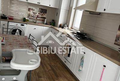Apartament cu 3 camere semidecomandat, mobilat în Arhitecților - Calea Cisnădiei - 2