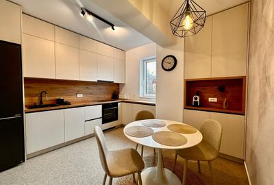 Apartament cu 2 camere decomandat în Dealul Cetății - 11