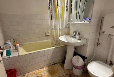 TRAIAN (ZONA URSUS) 4camere decomandat etaj4 cu acoperis ! - 9