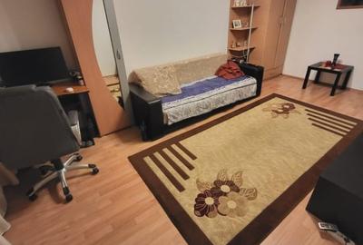 Apartament cu 3 camere decomandat, mobilat în Rahova - 2