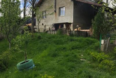 Okazie Vind casa in Sotrile toate utilitatile,teren 1200mp ,53000 E - 7