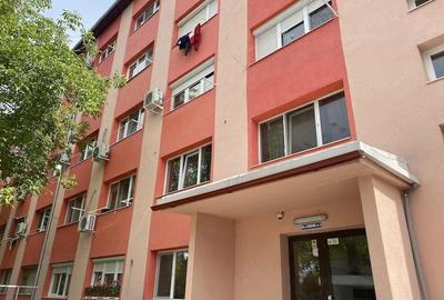 Garsonieră semidecomandată în Central