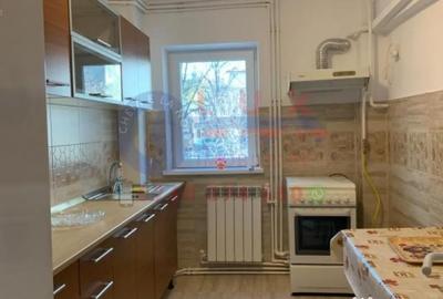 Apartament cu 2 camere decomandat în Piața Nouă - 1