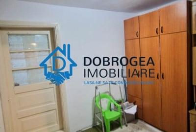 Casă individuală cu 3 camere cu Canalizare în Central - 11