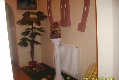 Apartament cu 3 camere decomandat în Central - 4