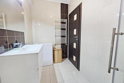 Apartament cu 2 camere Damaroaia - 10