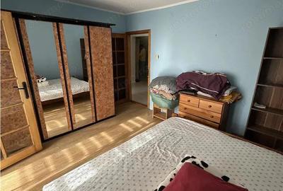 Apartament cu 3 camere decomandat, mobilat în Bucovina - 13