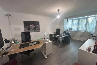 Apartament cu 4 camere decomandat în 1 Mai - 2