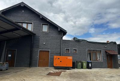 Spațiu comercial, de 600 mp, în Central - 1