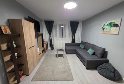 Jean Steriadi, 15 minute metrou 1 Decembrie 1918, pe Fetesti, bloc 4 etaje - 2