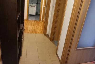 Apartament cu 3 camere decomandat în Central - 3