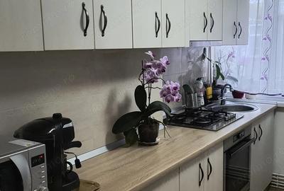 Apartament cu 3camere de vanzare - 8