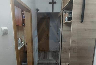 Apartament cu 2 camere decomandat în Valea Aurie - 2
