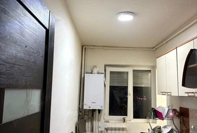 Apartament cu 3 camere decomandat în Patria - 3