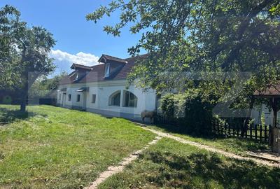 Casă individuală cu 10 camere cu Canalizare în Hărman - 3