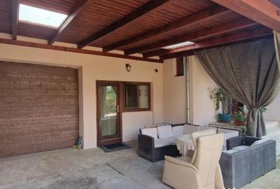 Casă cu 6 camere cu Teren 698 Mp în Sânmartin - 6