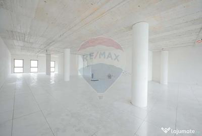 Spațiu comercial, de 414 mp, în Ultracentral